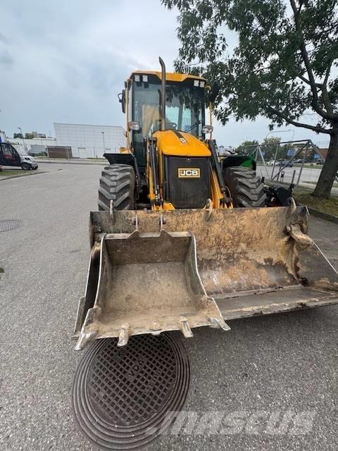 JCB 4CX PRO AEC Kotrórakodók
