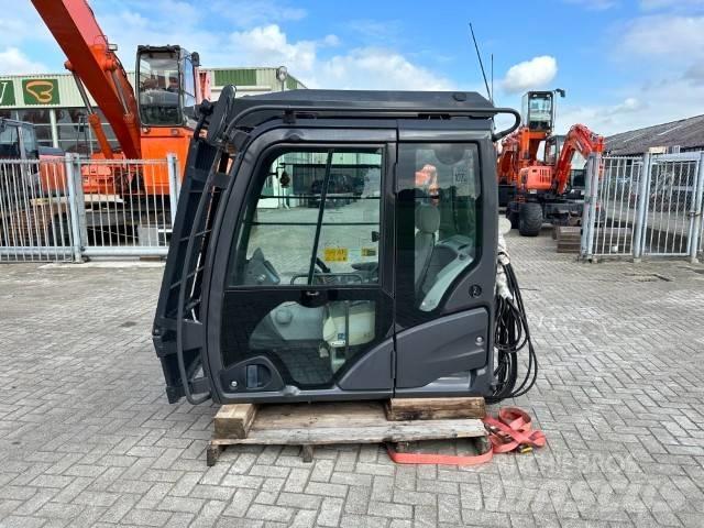 Hitachi ZX-LC-5B Vezetőfülke és belső tartozékok