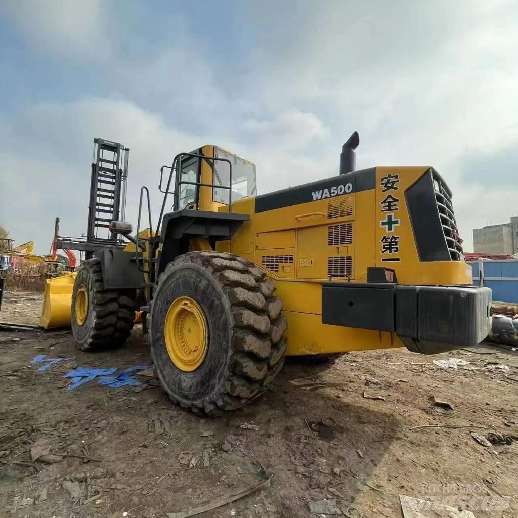 Komatsu WA 500 Gumikerekes homlokrakodók