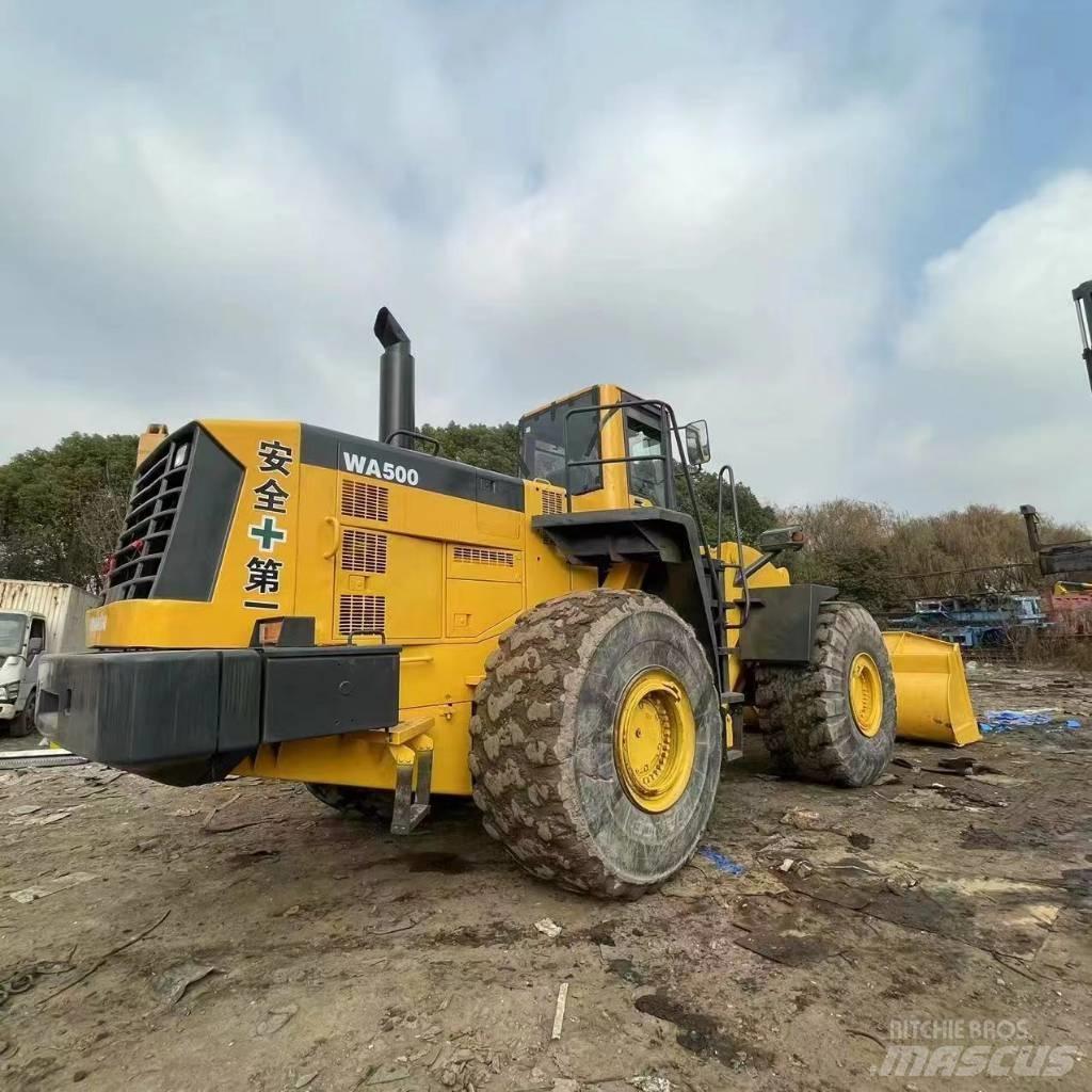 Komatsu WA 500 Gumikerekes homlokrakodók