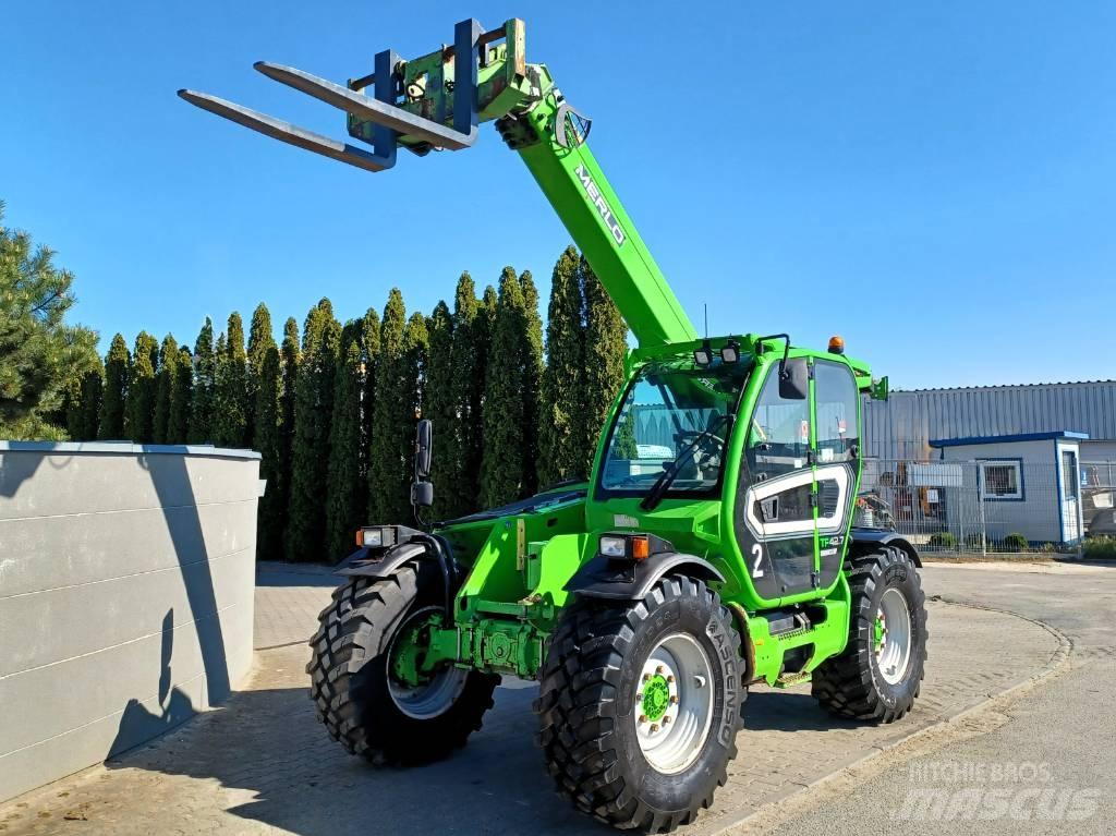 Merlo TF 42.7 Teleszkópos rakodók