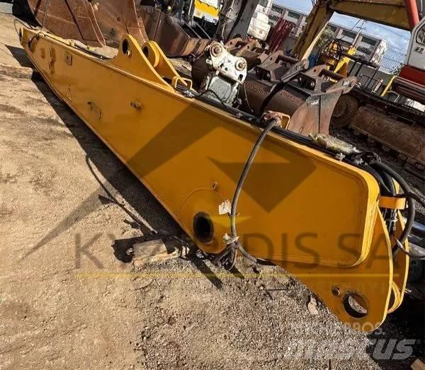 Liebherr R936 3.90m Gémek és dipperek