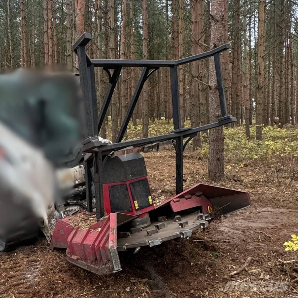 Bobcat T 770 Lánctalpas homlokrakodók