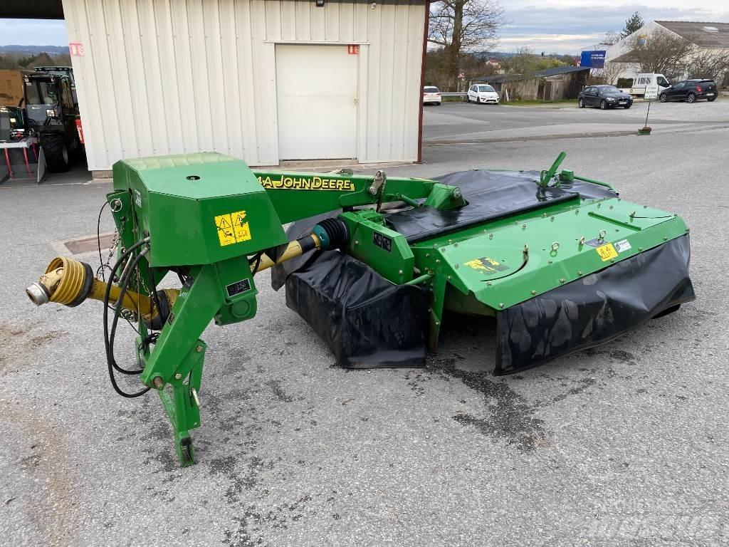 John Deere 324 Kaszák