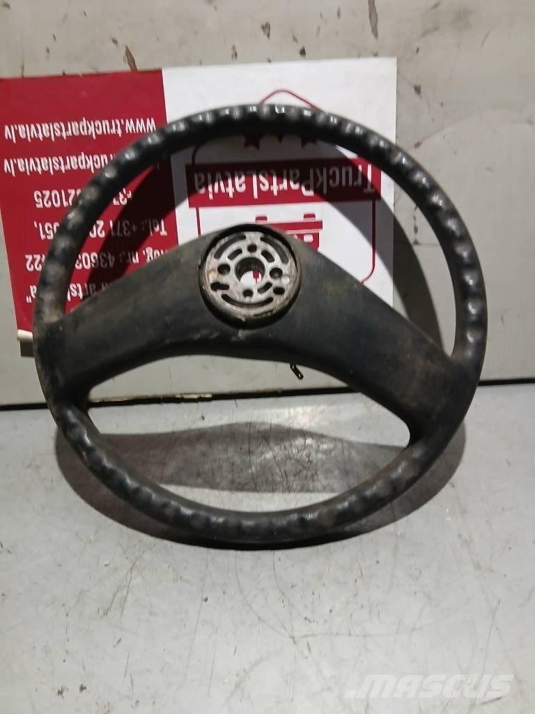 MAN TGS    81464306008 Vezetőfülke és belső tartozékok