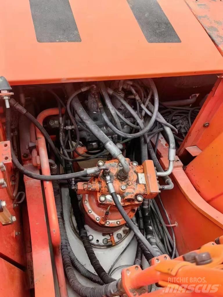 Doosan 225-7 Lánctalpas kotrók