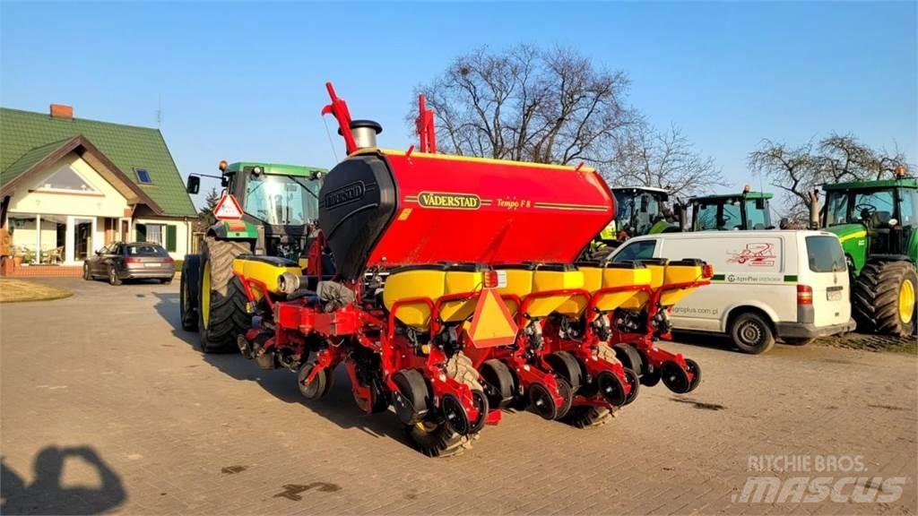 Väderstad Tempo F8 Precíziós vetőgépek