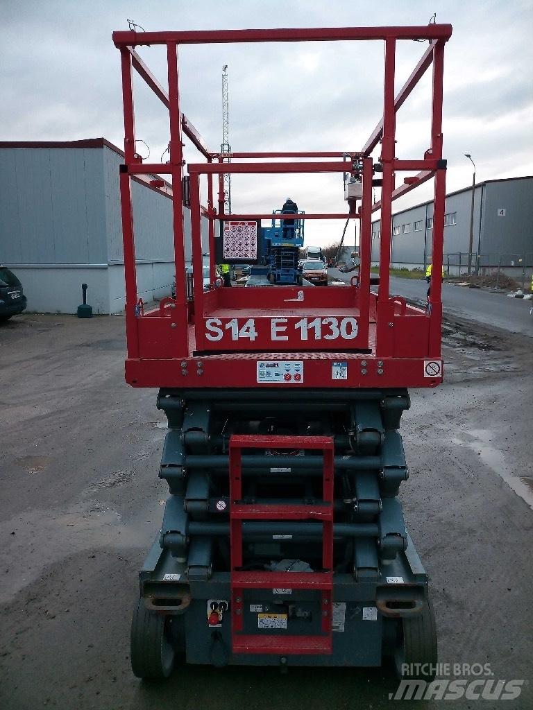 SkyJack SJ 4740 Ollós emelők
