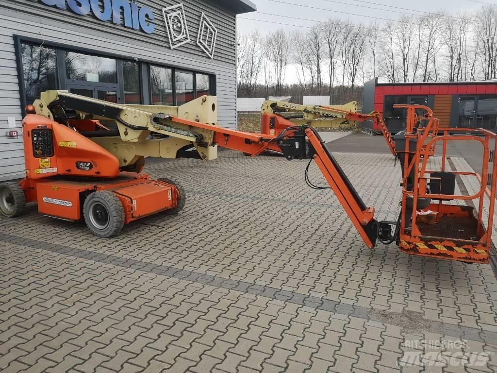 JLG E 400 AJPN Karos emelők