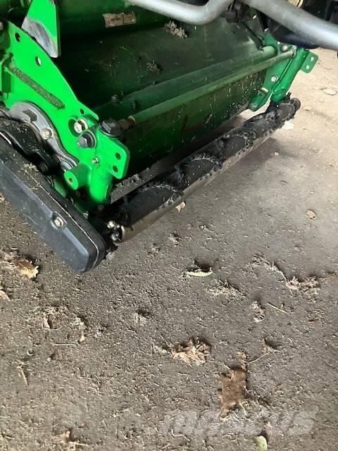 John Deere 7200 A Golfpálya fűnyírók