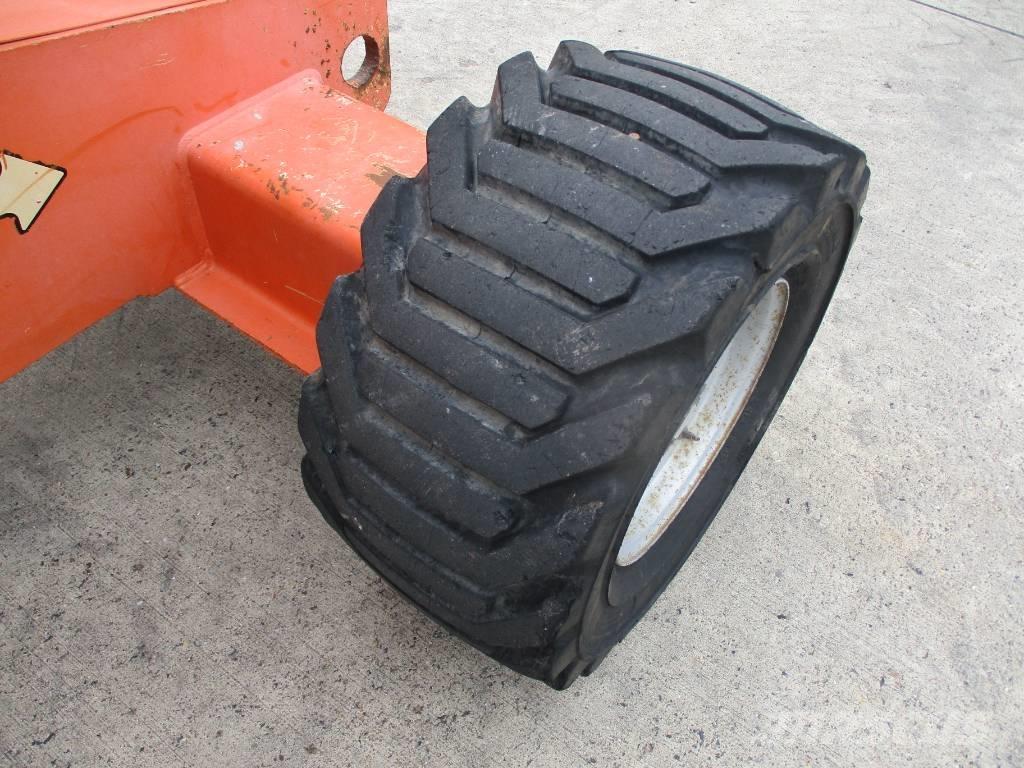 JLG 510 AJ (271) Kompakt önjáró emelők