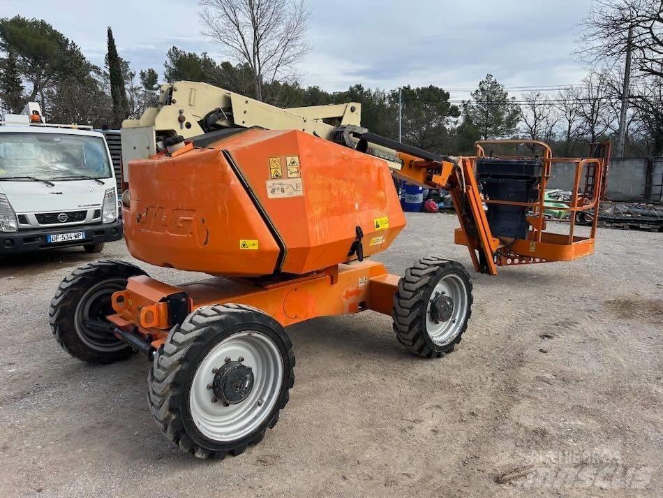 JLG 340 AJ Karos emelők