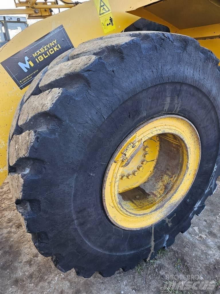 Komatsu WA 380-6 Gumikerekes homlokrakodók