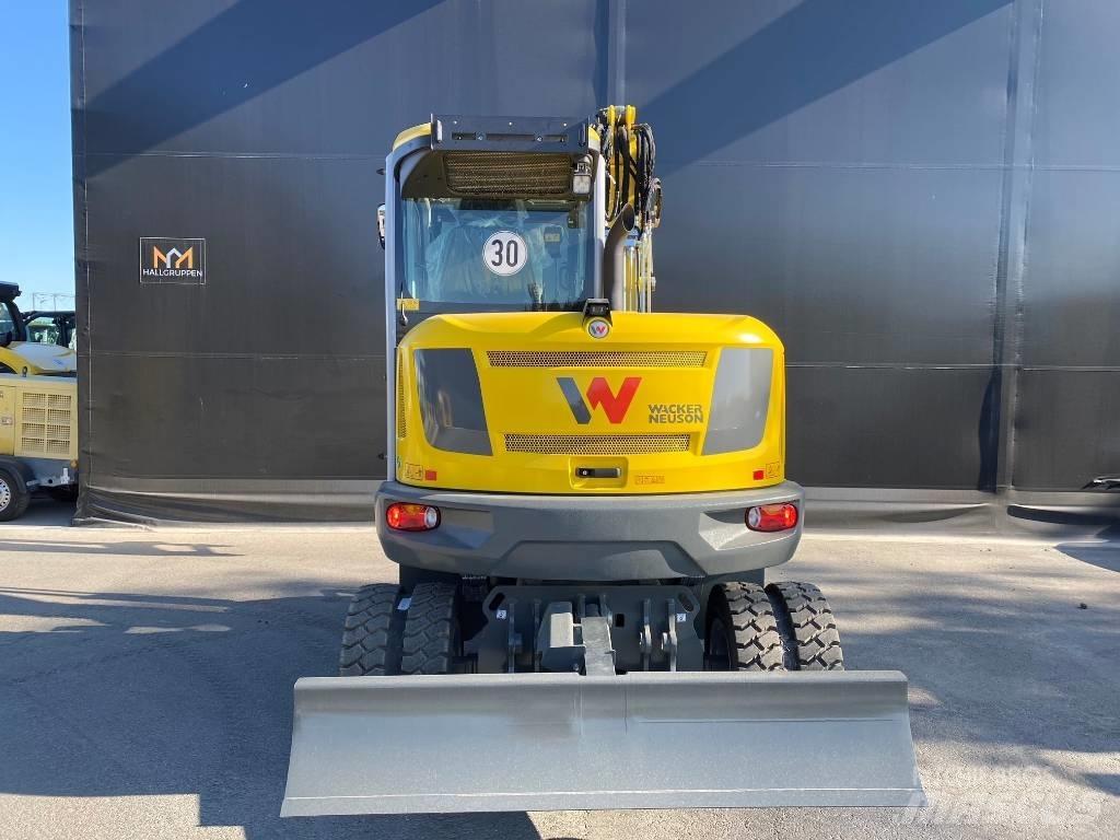 Wacker Neuson EW65 Gumikerekes kotrók