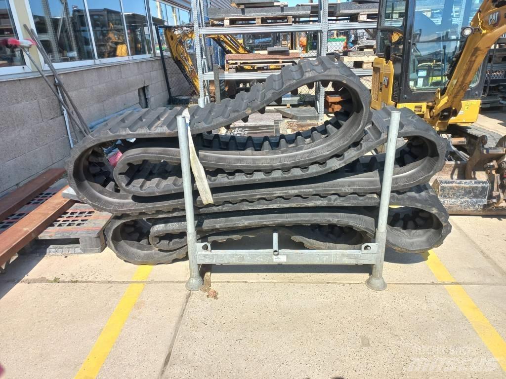 Takeuchi TCR 50 Lánctalpas dömperek
