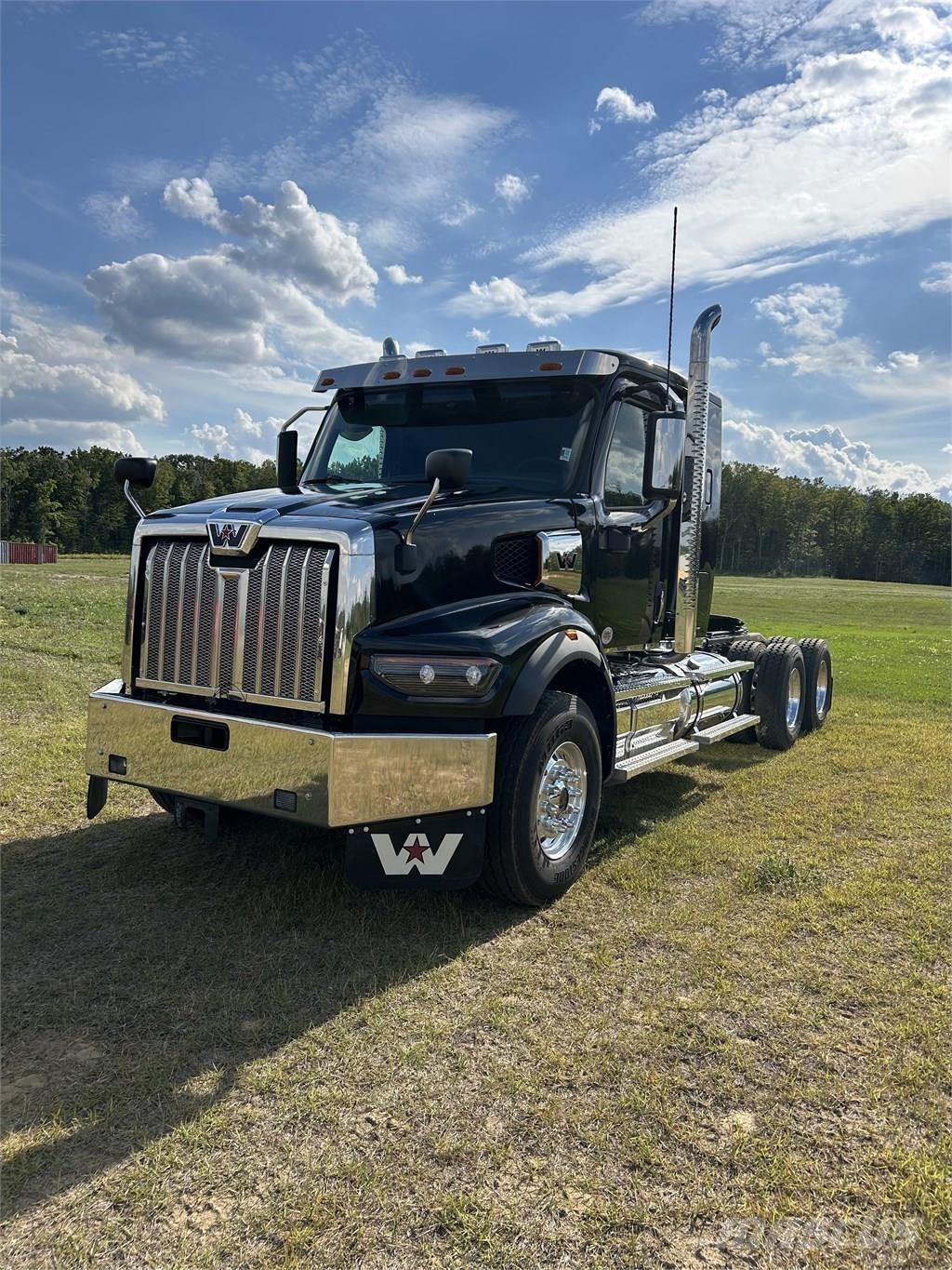 Western Star 49 X Nyergesvontatók
