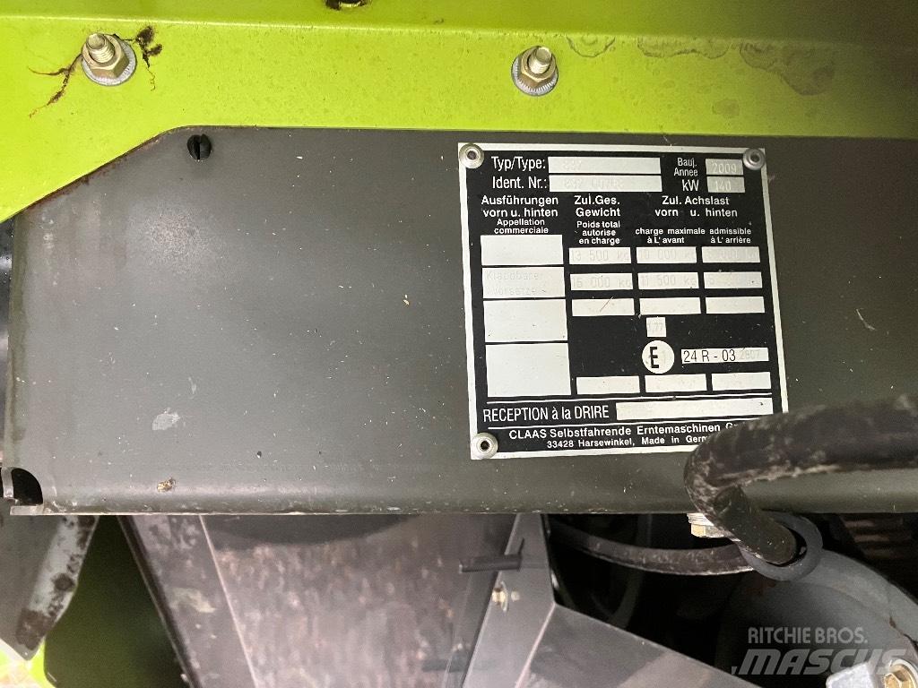 CLAAS Tucano 320 Kombájnok