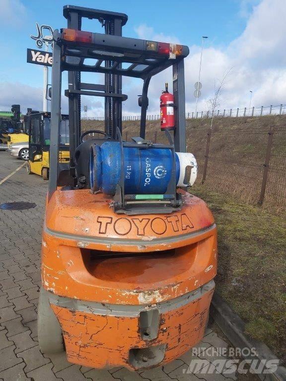 Toyota 7FG35 Gázüzemű targoncák