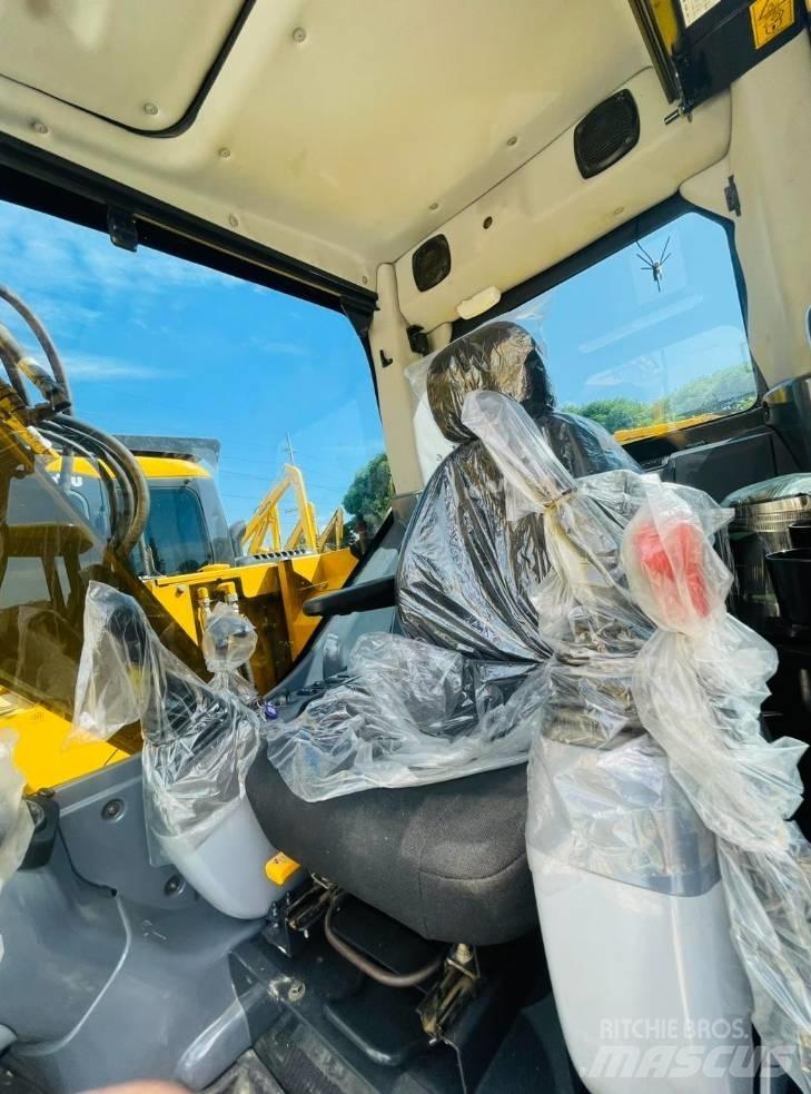 Komatsu PC 138 US Lánctalpas kotrók