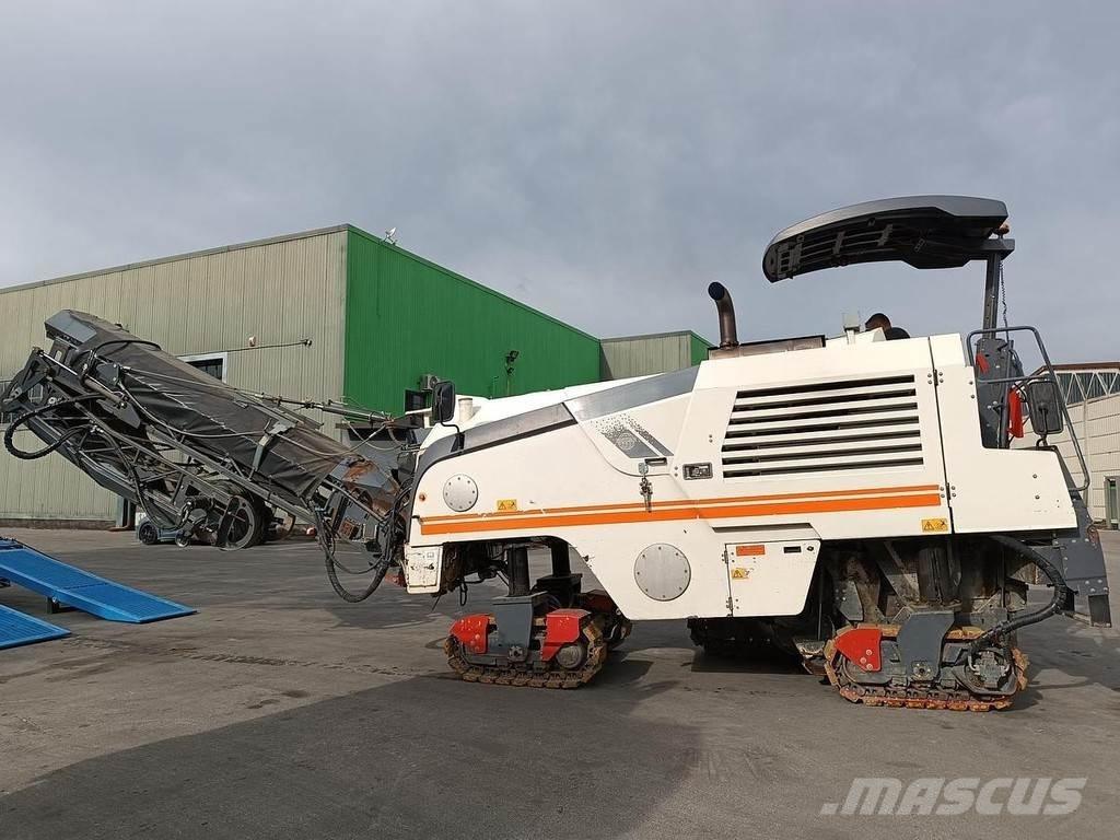 Wirtgen W100 F Betontörő gépek