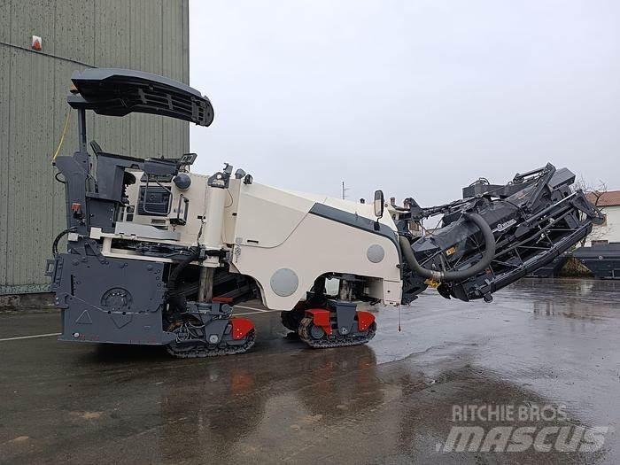 Wirtgen W100 Fi Betontörő gépek