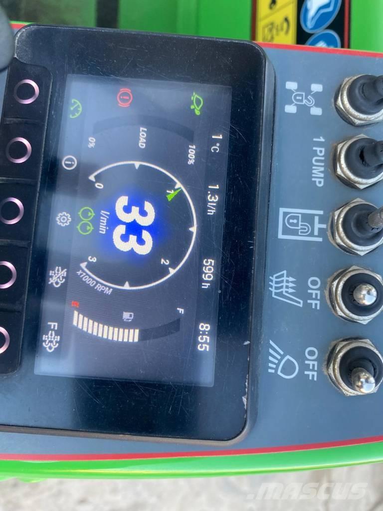 Avant 860 i Gumikerekes homlokrakodók