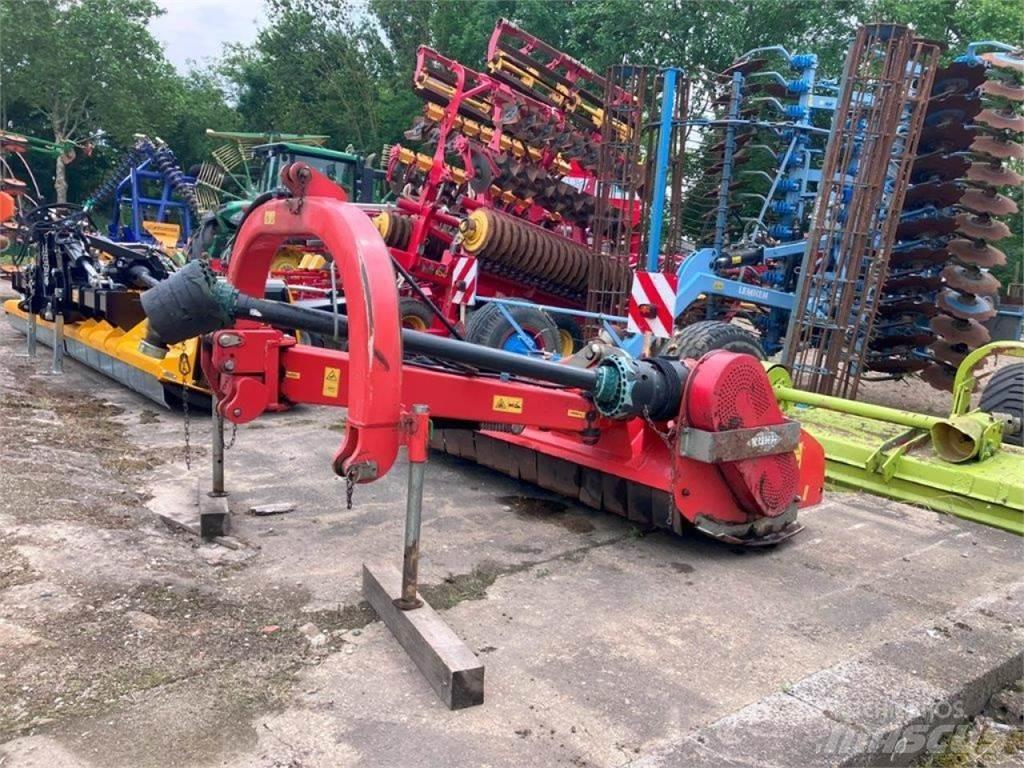 Kuhn TBE 210 Szárzúzók és fűkaszák