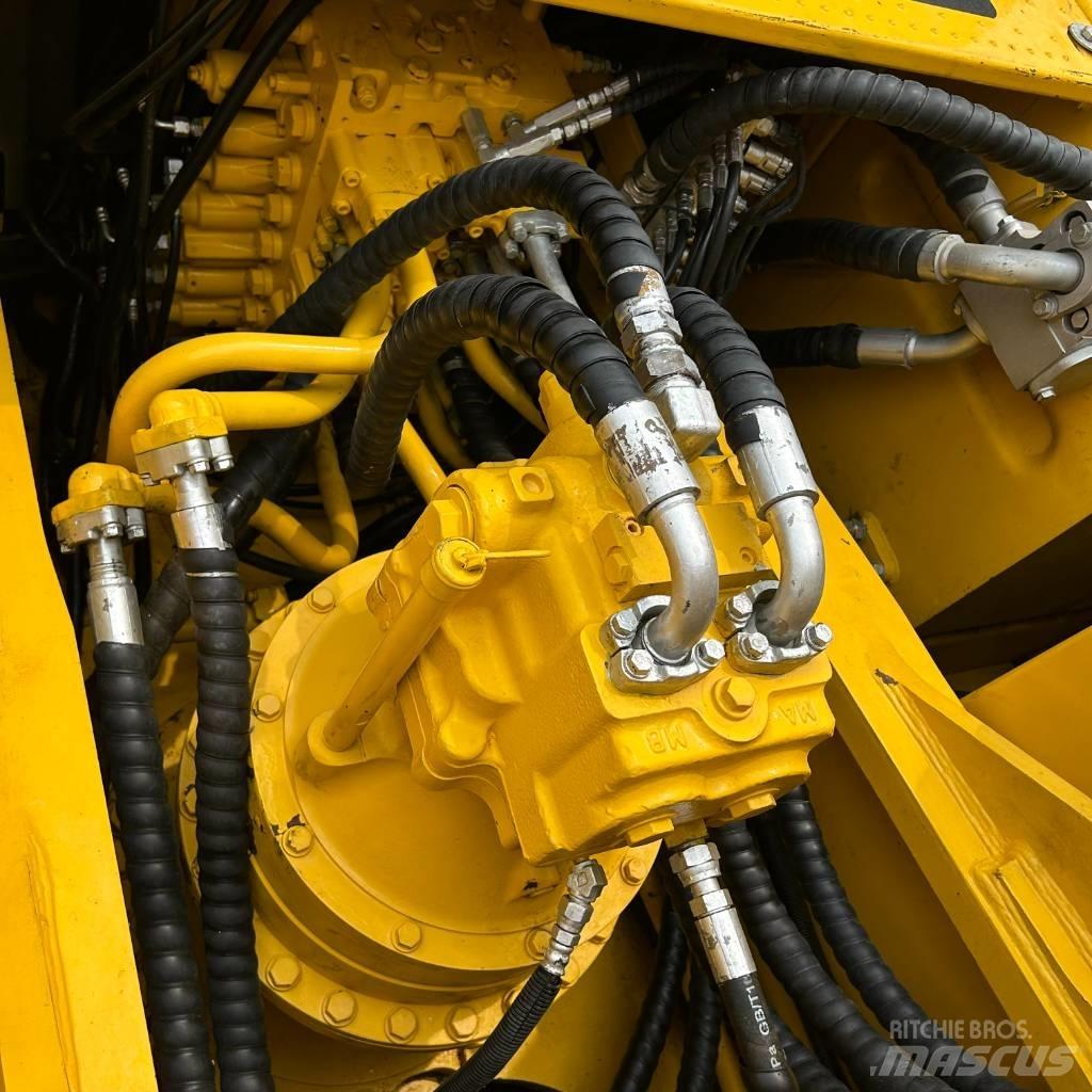 Komatsu 450 Lánctalpas kotrók