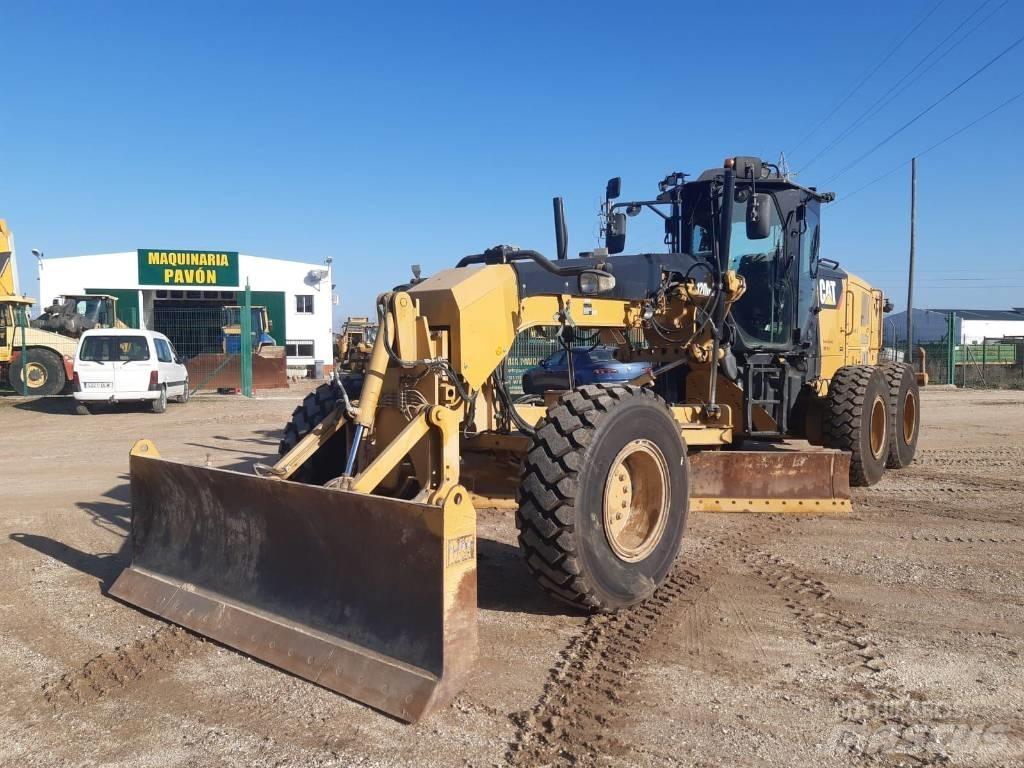 CAT 120 M 2 Gréderek