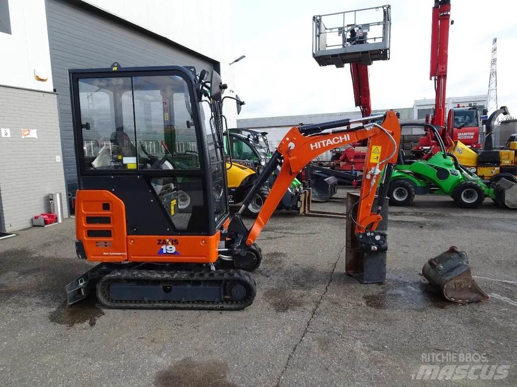 Hitachi ZX19-6CR Mini kotrók < 7t