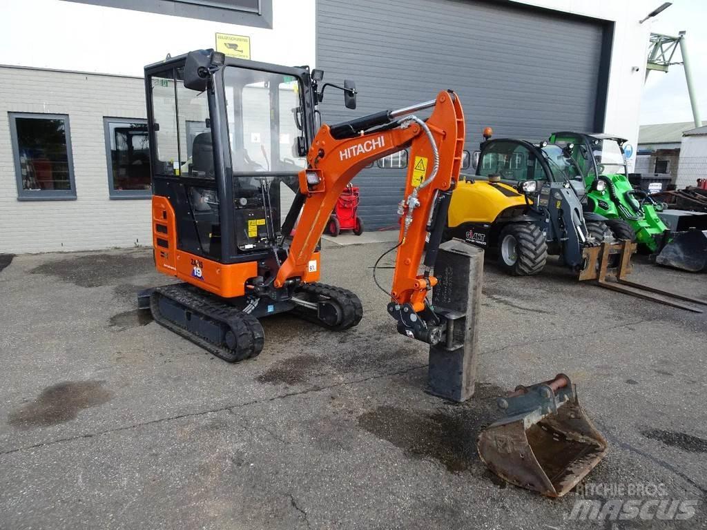 Hitachi ZX19-6CR Mini kotrók < 7t
