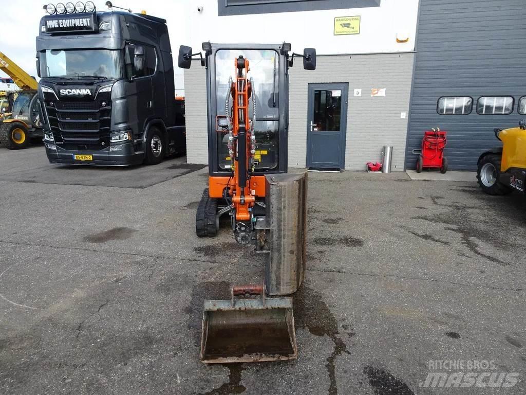 Hitachi ZX19-6CR Mini kotrók < 7t