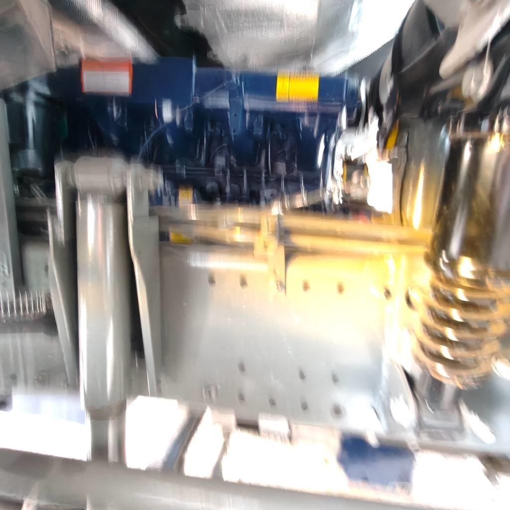 Howo 371 8x4 Billenő teherautók