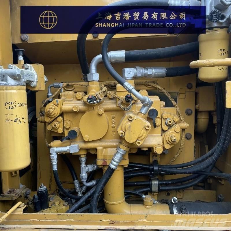 CAT 315 D Közepes (midi) kotrók 7 t - 12 t