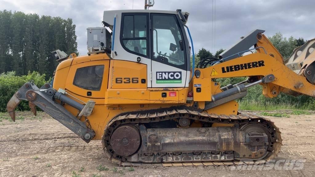 Liebherr LR 636 Lánctalpas homlokrakodók