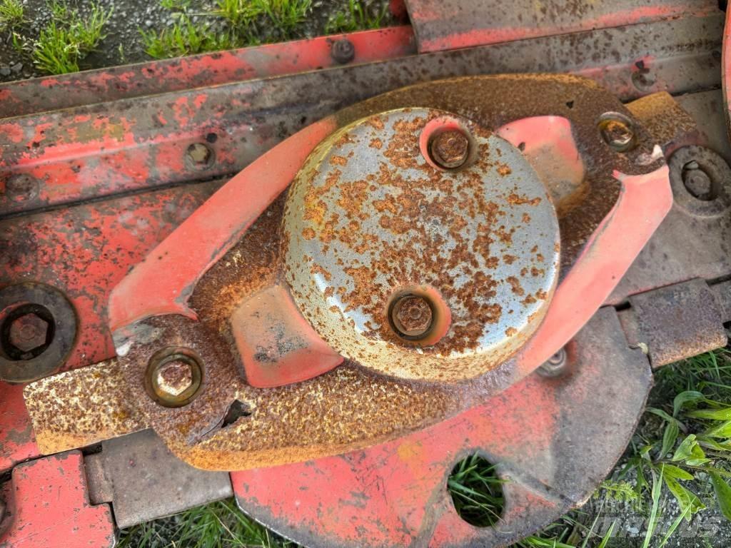 Kuhn GMD 800GIIFF Kaszák