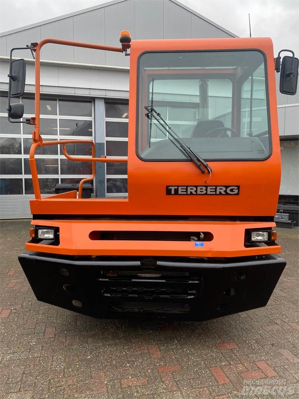 Terberg YT182 Terminál targoncák