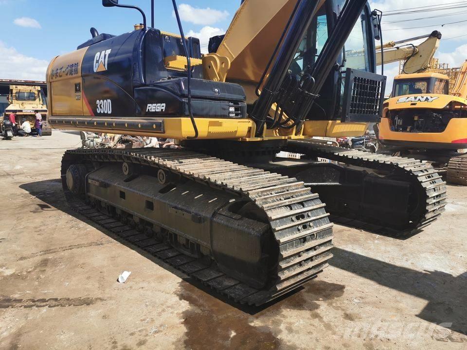 CAT 330DL Lánctalpas kotrók