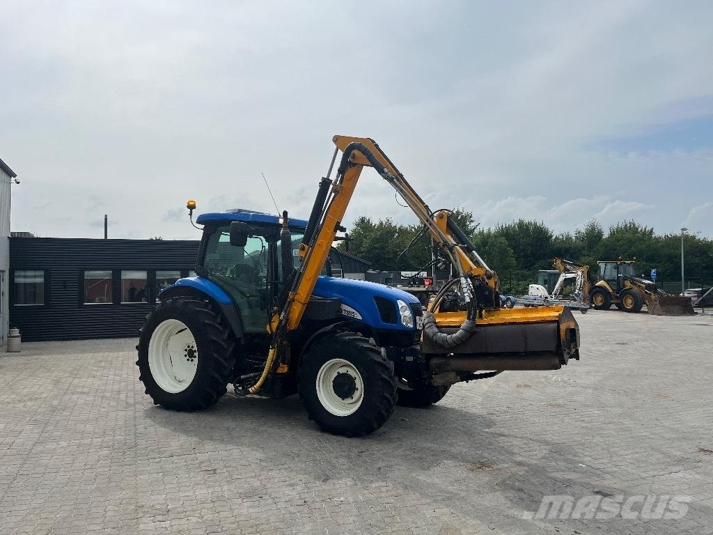 New Holland TS 115 A Traktorok