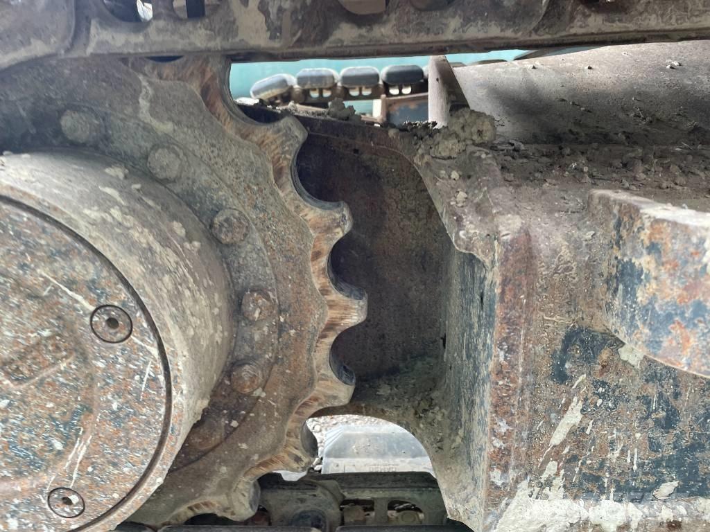 Komatsu PC 80 MR-5E0 Közepes (midi) kotrók 7 t - 12 t