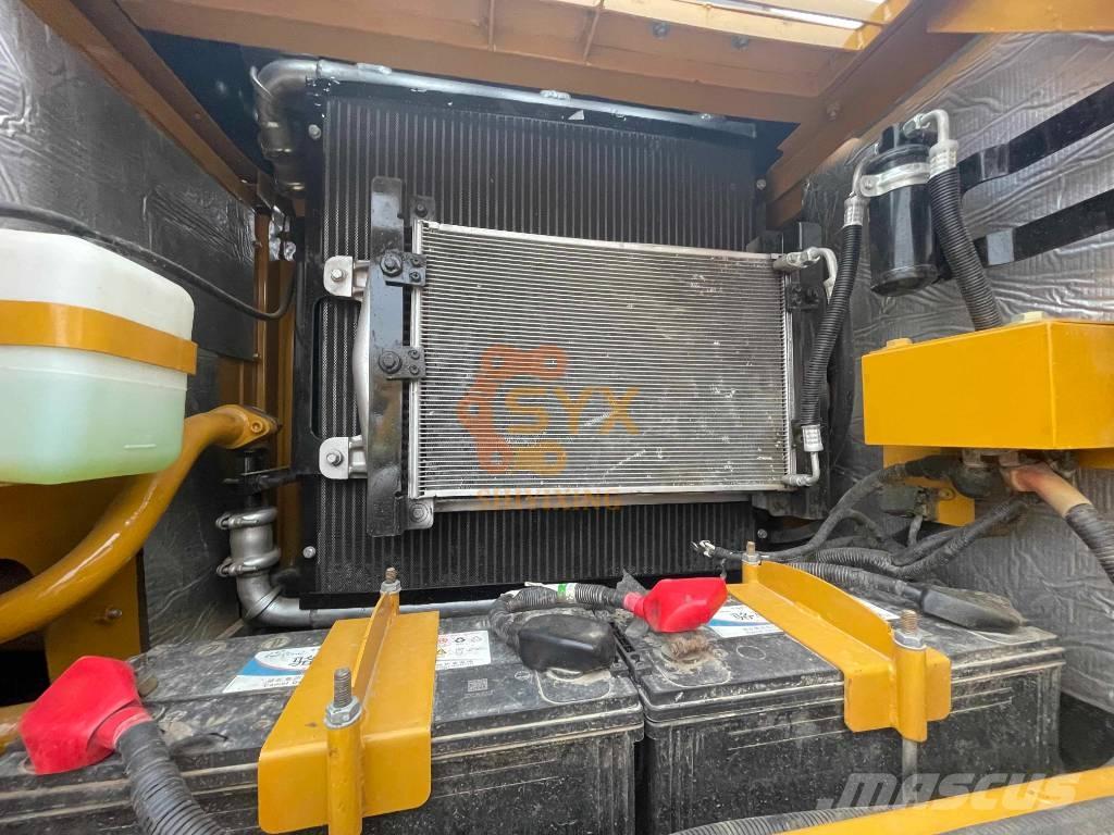 Sany SY 215 C Lánctalpas kotrók