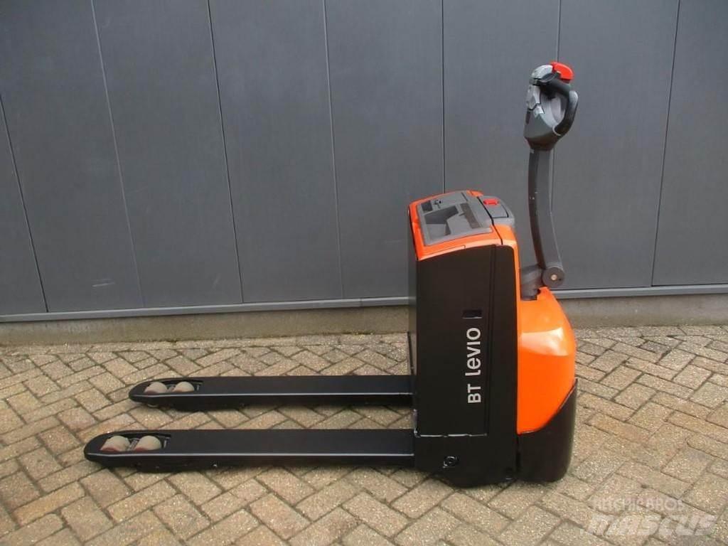 BT LWE 160 Alacsony emelőkocsi