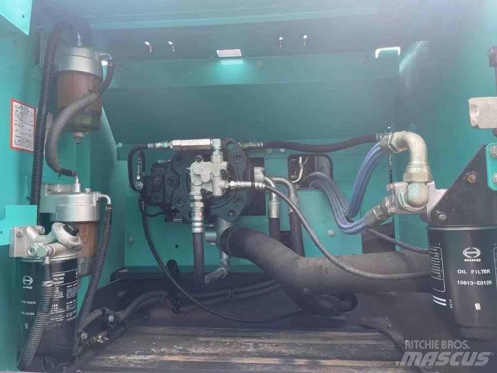 Kobelco 260 Lánctalpas kotrók