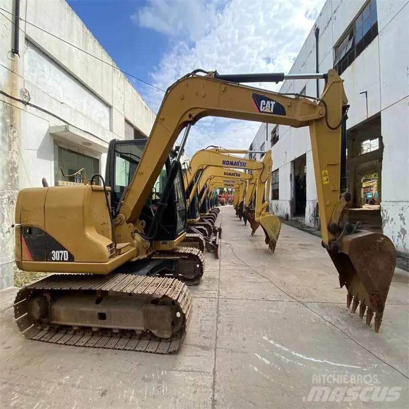 CAT 307 Lánctalpas kotrók