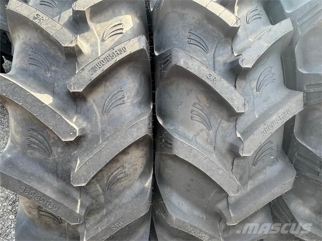  380/85R30 *GRI* Gumiabroncsok, kerekek és felnik
