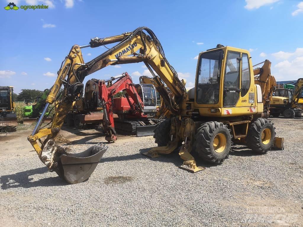 Komatsu PW 95 Közepes (midi) kotrók 7 t - 12 t