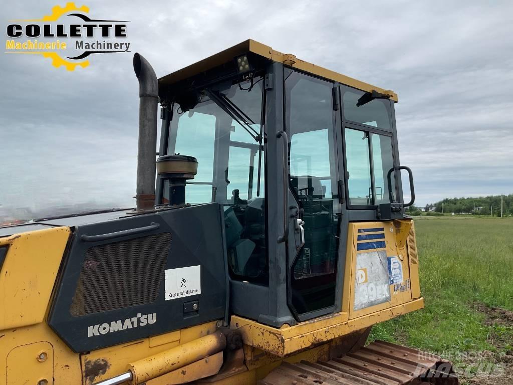 Komatsu D 39 EX-21 A lánctalpas dózerek
