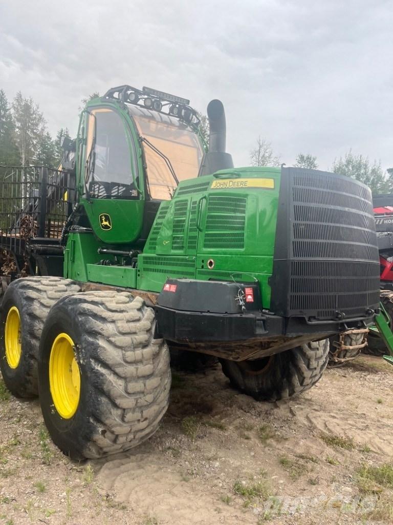 John Deere 1910G Kihordók