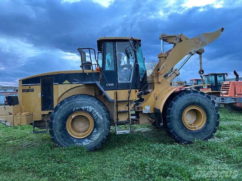 CAT 972 G II Gumikerekes homlokrakodók