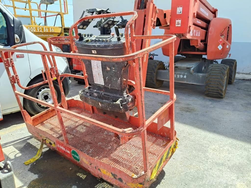 JLG 450 AJS II Karos emelők